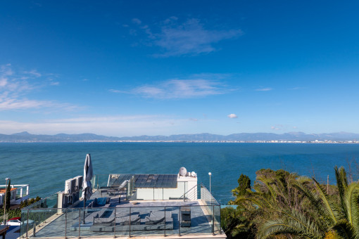 Rooftop terrace with spectacular sea view