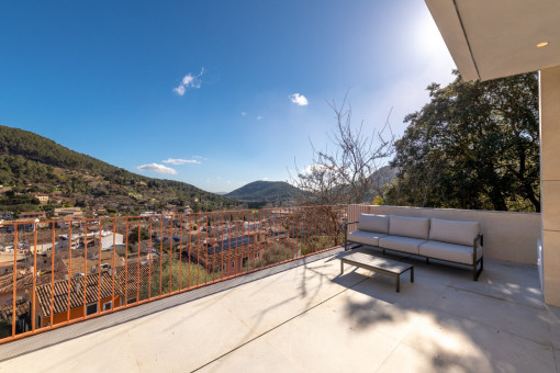Dachterrasse mit Lounge-Möbeln