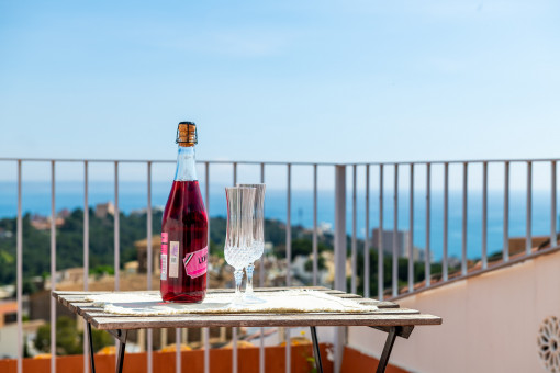 Roof terrace with sea views