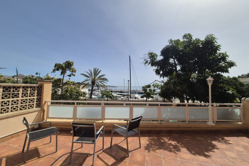 Sea views community terrace