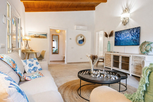 living-room-sandy-beach-Alcudia-holiday-rental-license