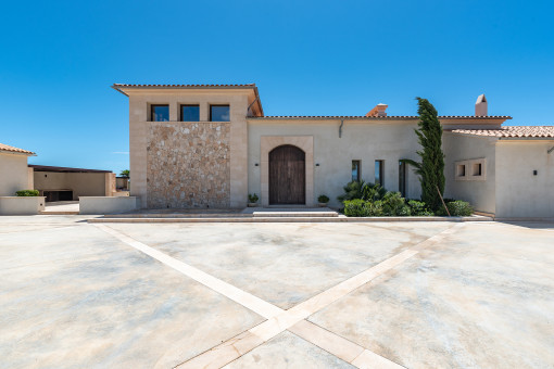 View from the courtyard towards the main house