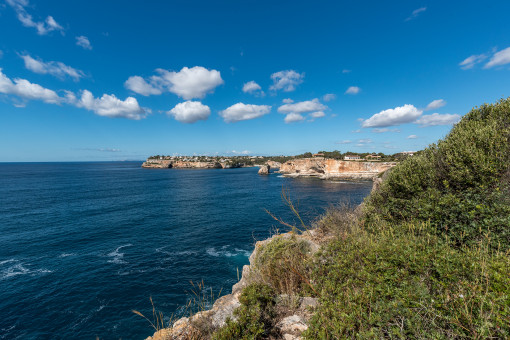View towards Es Pontàs
