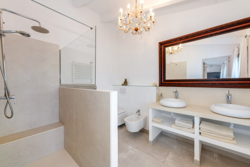 En suite bathroom 