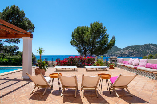 Terrace with breathtaking sea views