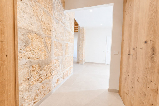 Elegant design with wood and natural stone elements