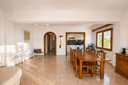 Living and dining area