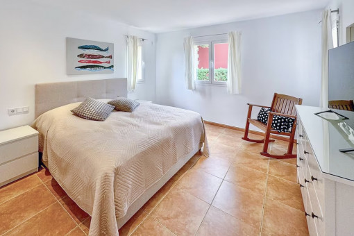 One of the 4 bedrooms