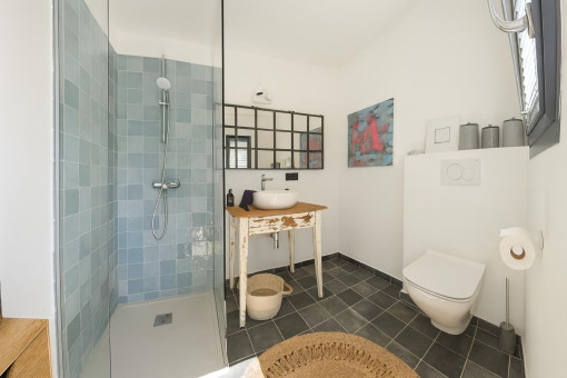 Modern bathroom with walk-in shower