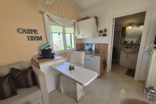 Compact kitchenette