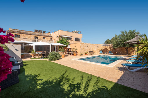 Garden and pool