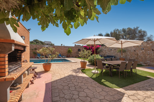BBQ and dining area