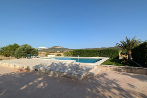 Pool area 