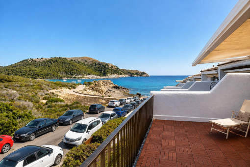 Sun terrace overlooking the bay