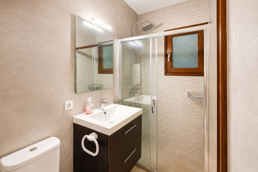Modernised bathroom with shower