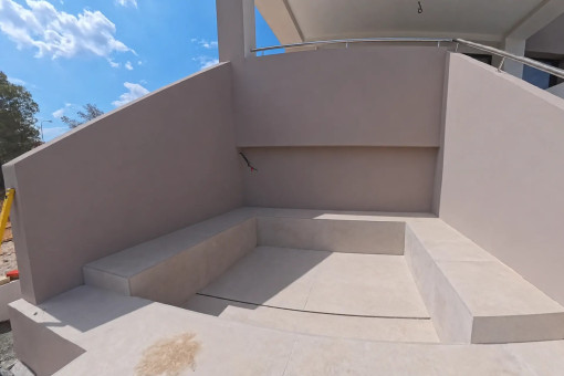 Built-in seating on the sunny terrace