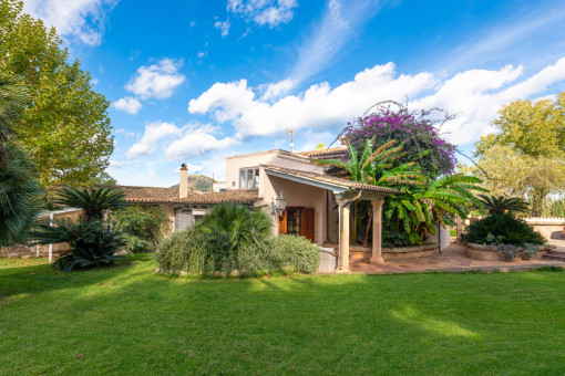 Main finca: Mediterranean finca view in a natural setting