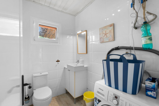 Guest Toilet