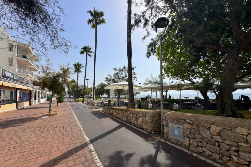 Cala Millor Promenade