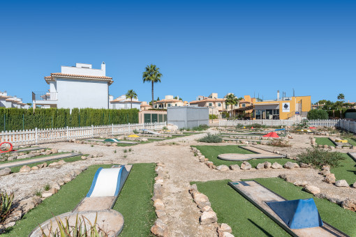 Mini golf