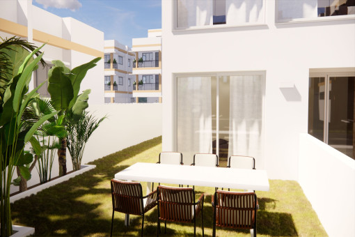 Second garden with seating area