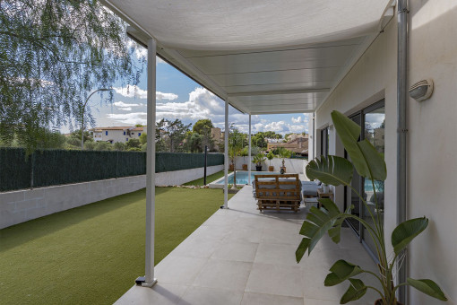 Terrace and Garden