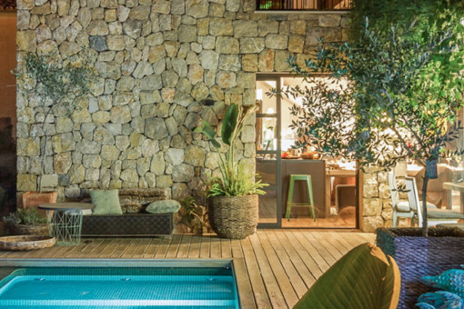 Outdoor Area