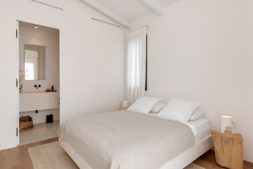 View of the further bathroom