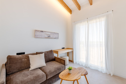 Bedroom / office