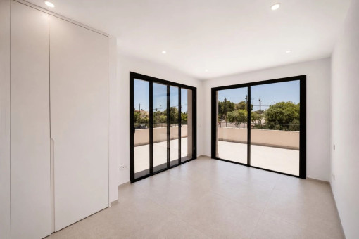 Villa-neubau-pool-cala llombards-beach-newly built