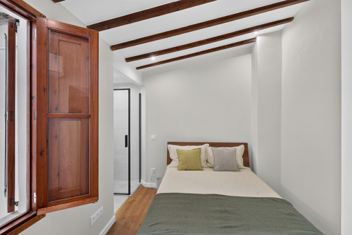 Bedroom 2B