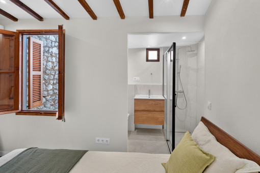Bedroom 2C