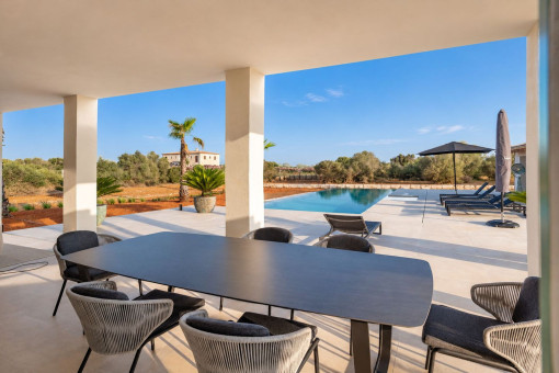 Elegant Covered Terrace Overlooking the Pool