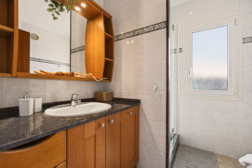 Bathroom upstairs