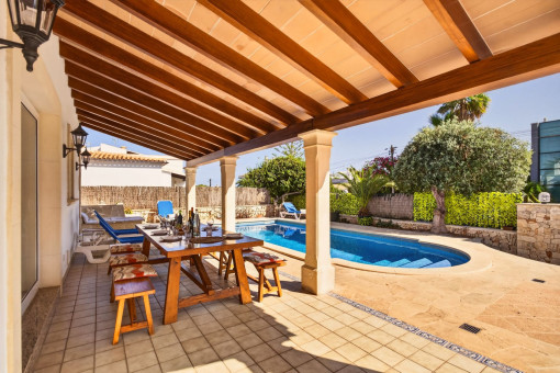 Covered terrace